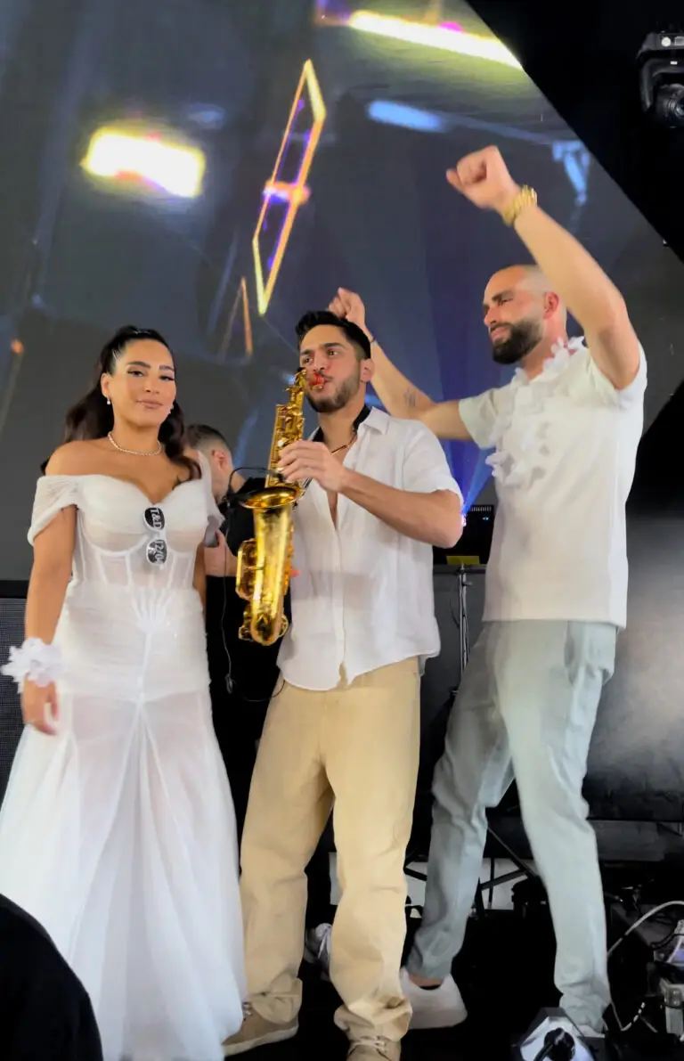 סקסופון ברחבת הריקודים